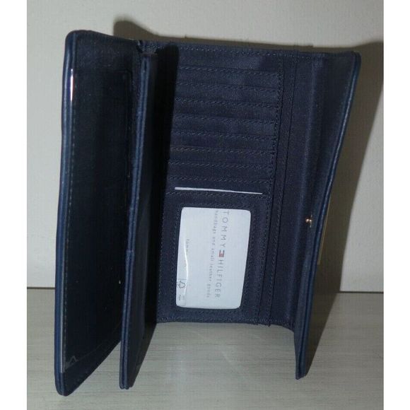 Tommy Hilfiger 69J4080 Red/White/Blue Diamond Print Tri-Fold Checkbook Wallet - Picture 8 of 11